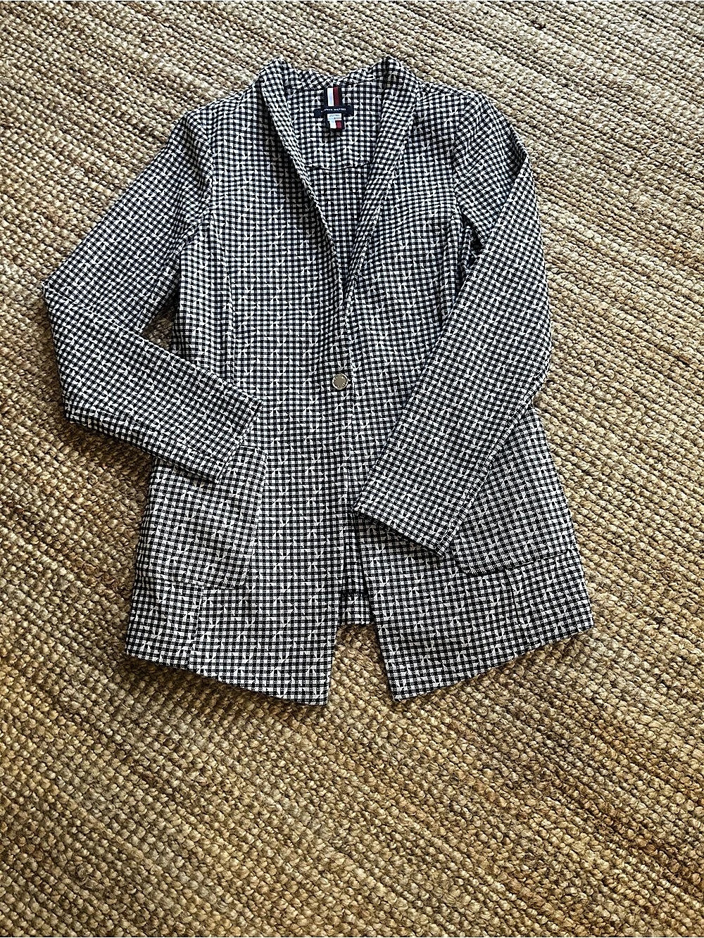 Tommy Hilfiger Checkered Blazer in Black & White Size 8 Like New